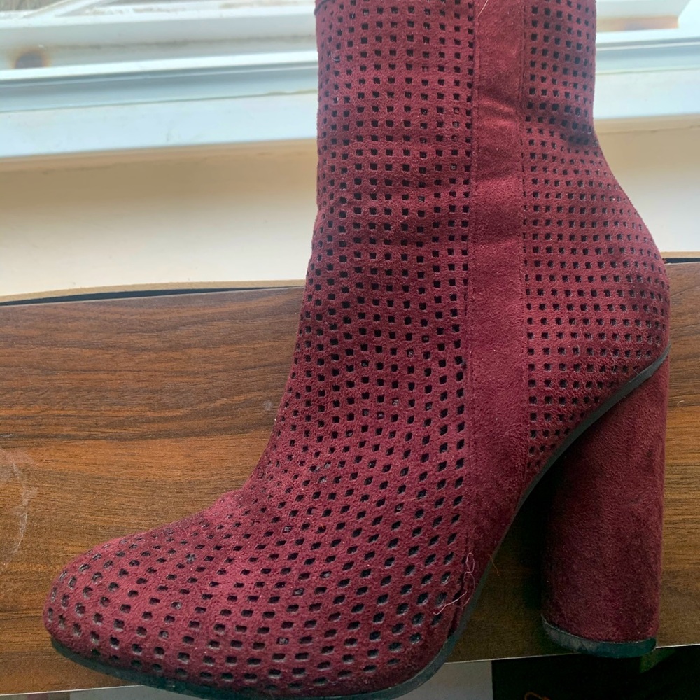 Heeled booties
